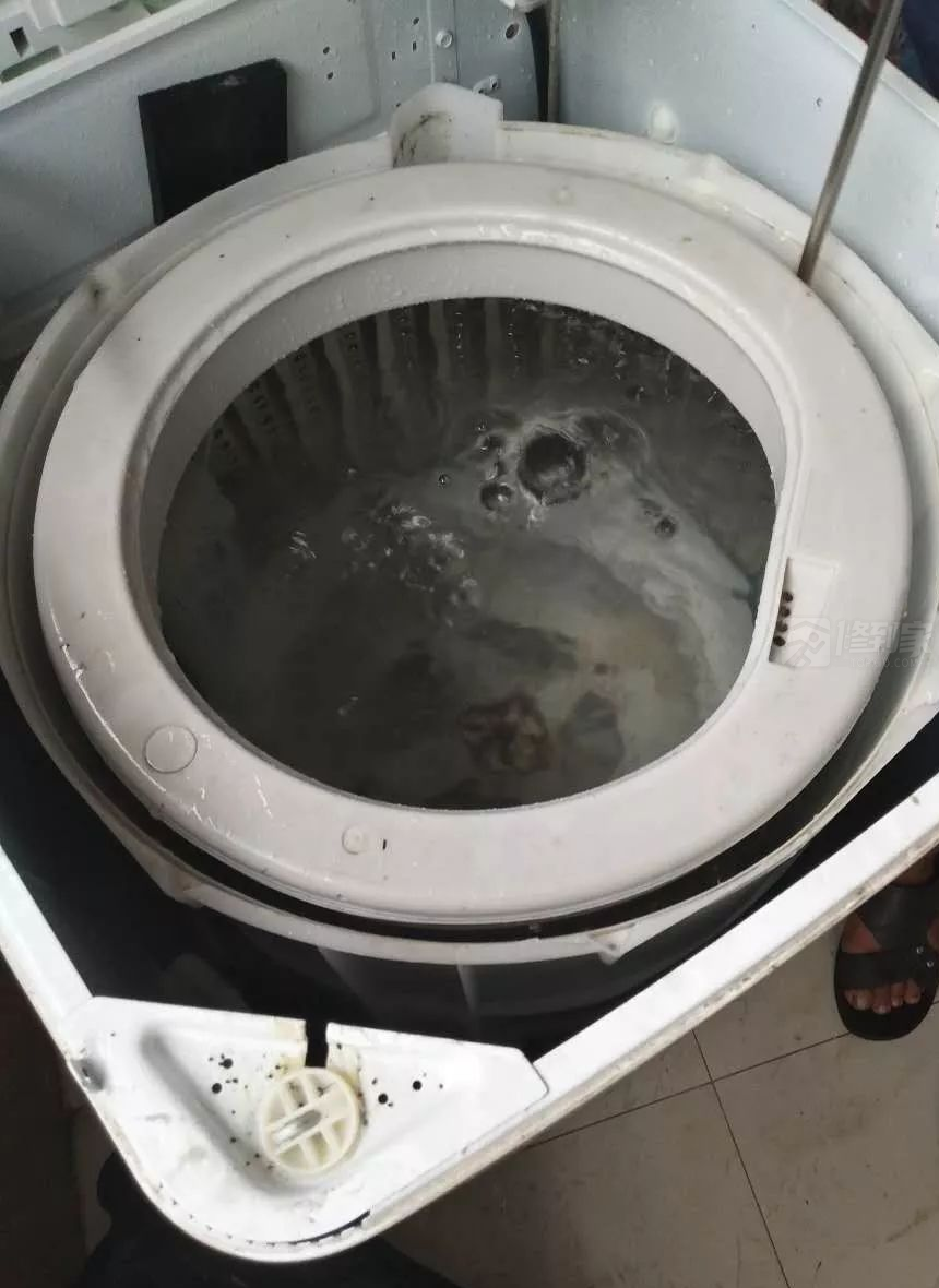洗衣机门打不开怎么处理？成都洗衣机维修